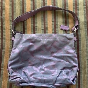 Coach shoulder or hand carry bag